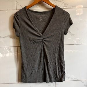 American Eagle Soft & Sexy Ribbed V‑Neck Tee Gray